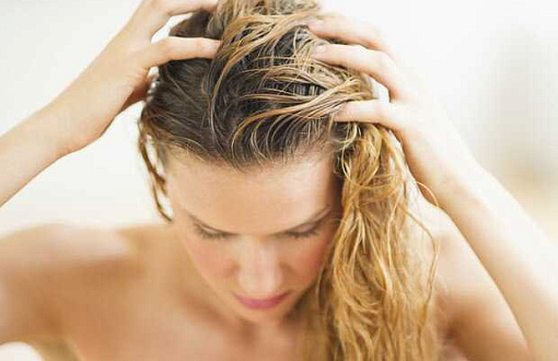 Основные рекомендации парикмахеров по уходу за волосами в зрелом возрасте: секреты поддержания здоровья и красоты волос