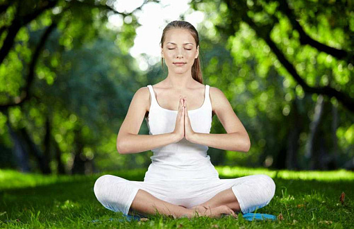 Как использование методов релаксации и медитации может помочь женщинам улучшить память и внимание